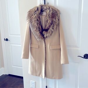 Donna Salyer’s Fabulous Furs Tan Coat